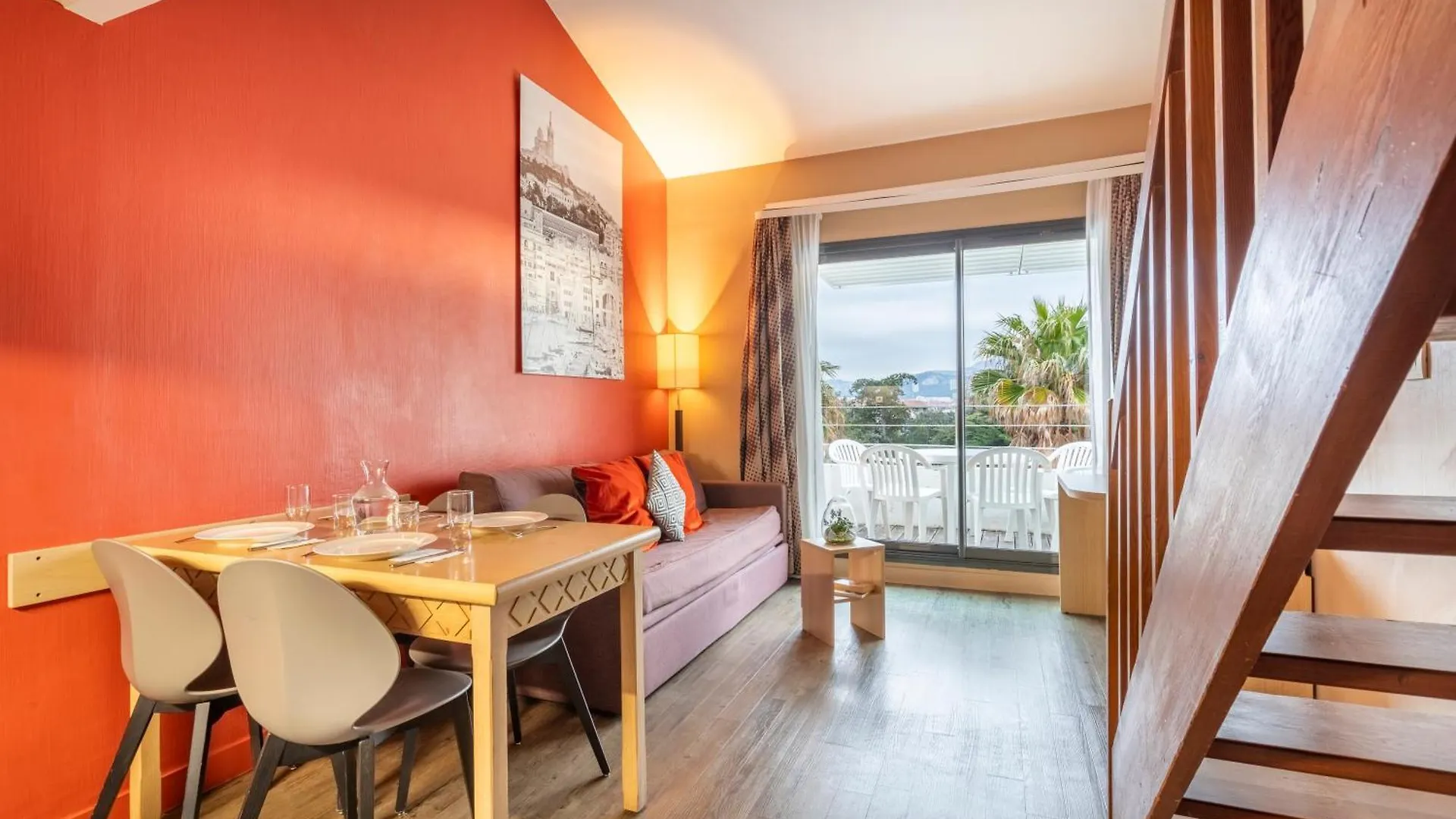 Comfort Aparthotel Marseille Prado צרפת