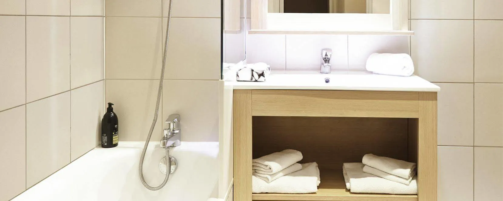 Comfort Aparthotel Marseille Prado צרפת