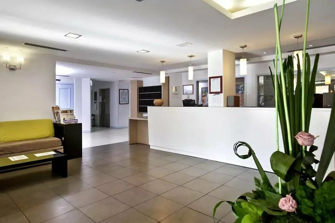 *** Hotel Comfort Aparthotel Marseille Prado France