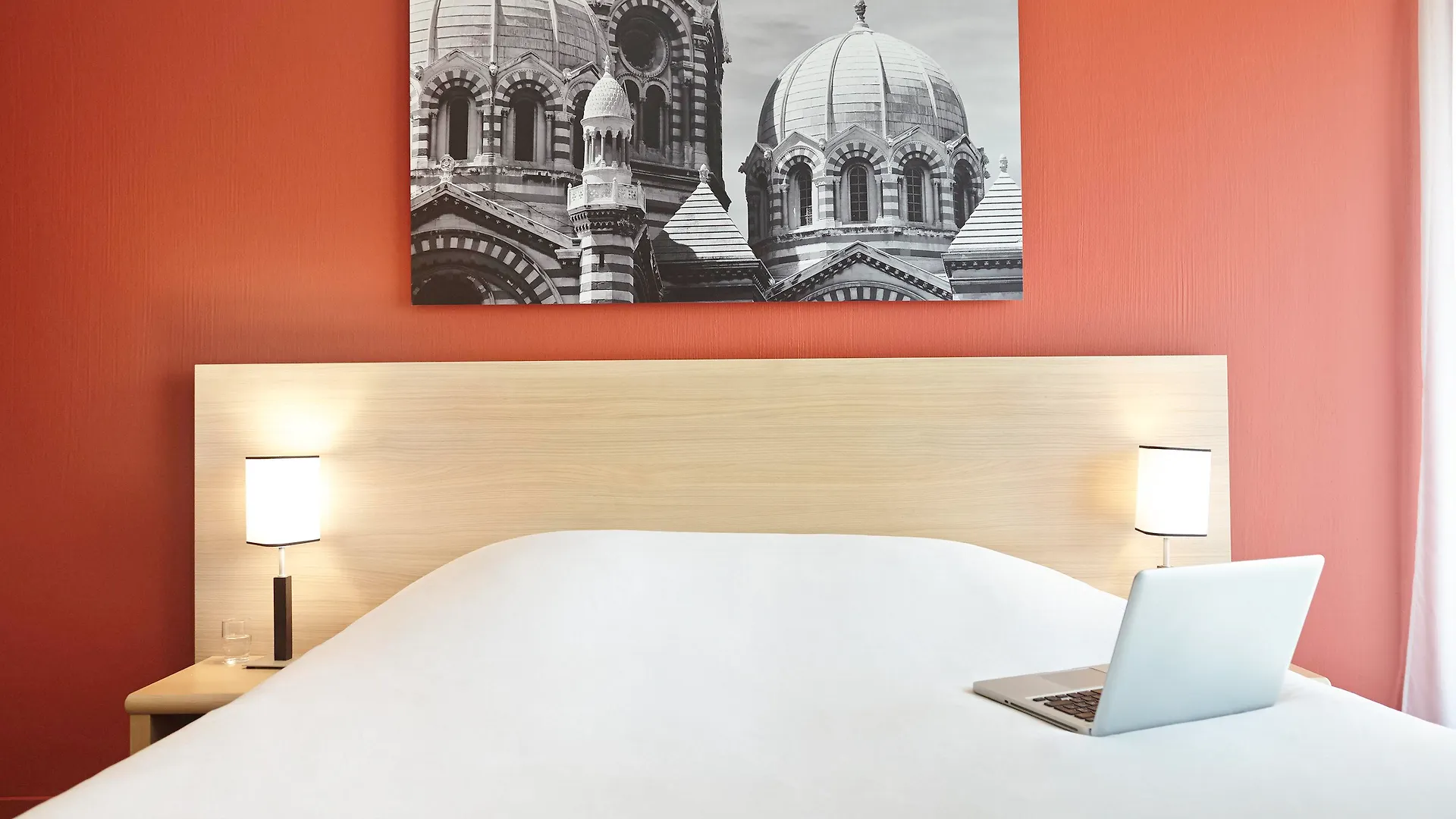 *** Hotel Comfort Aparthotel Marseille Prado France